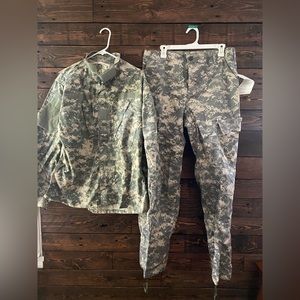Digi Camo pant and top set